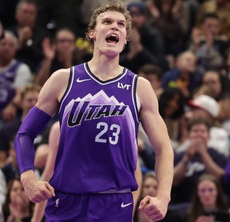 Lauri Markkanen is Going To Be The Lakers "Dream Target" According TO An Anonymous Source  - THE SPORTS ROOM